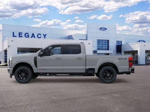New 2026 Ford F250 Lariat w/ Black Appearance Package AWD/4WD image 3