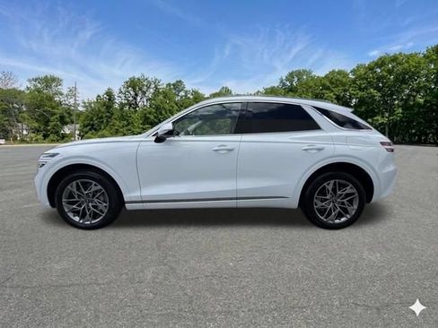 Used 2024 Genesis GV70 2.5T AWD/4WD image 5