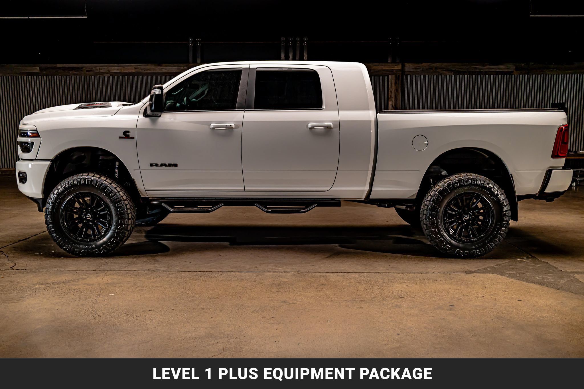 Used 2025 RAM 2500 Laramie w/ Night Edition AWD/4WD image 6