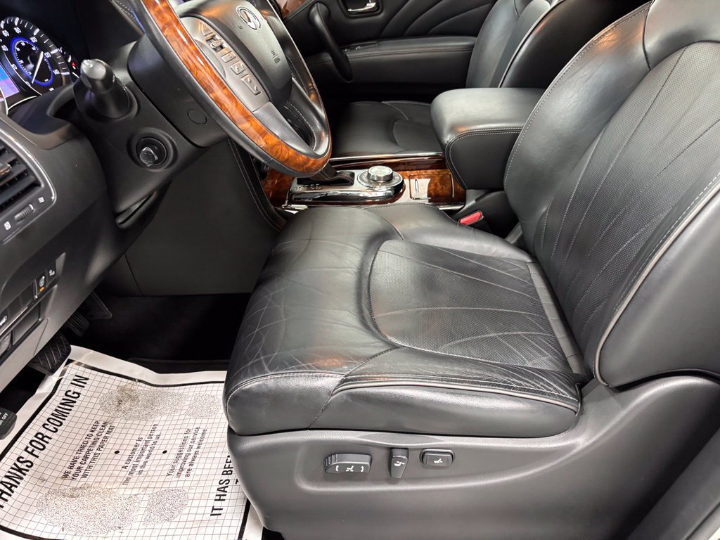 Used 2015 INFINITI QX80 4WD w/ Deluxe Technology Package image 13