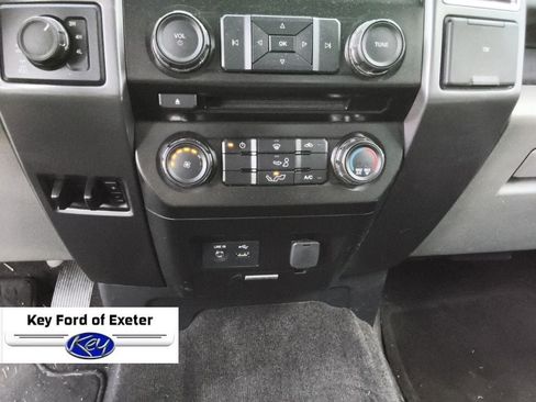 Used 2015 Ford F150 XLT AWD/4WD image 24
