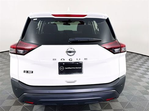 Certified 2021 Nissan Rogue S image 22