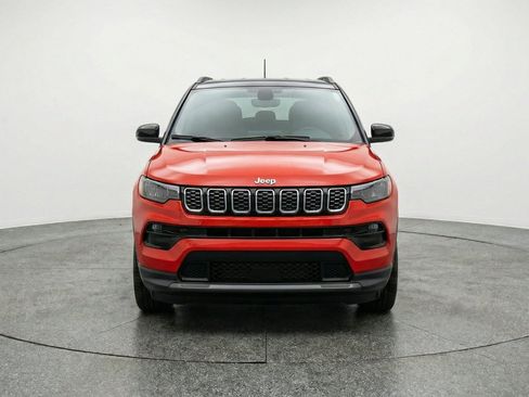 Used 2025 Jeep Compass Limited AWD/4WD image 2