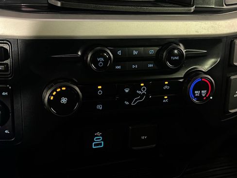 Used 2024 Ford F350 XLT w/ FX4 Off-Road Package image 16