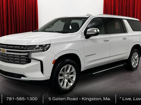 Used 2023 Chevrolet Suburban Premier AWD/4WD image 1