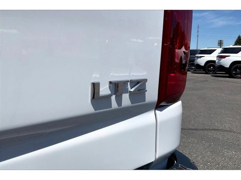 Used 2024 Chevrolet Silverado 3500 LTZ image 8
