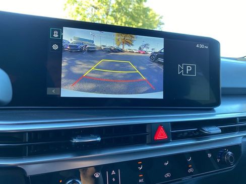 New 2026 Kia Sorento LX image 16