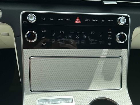 New 2026 Genesis GV80 3.5T Prestige AWD/4WD image 18