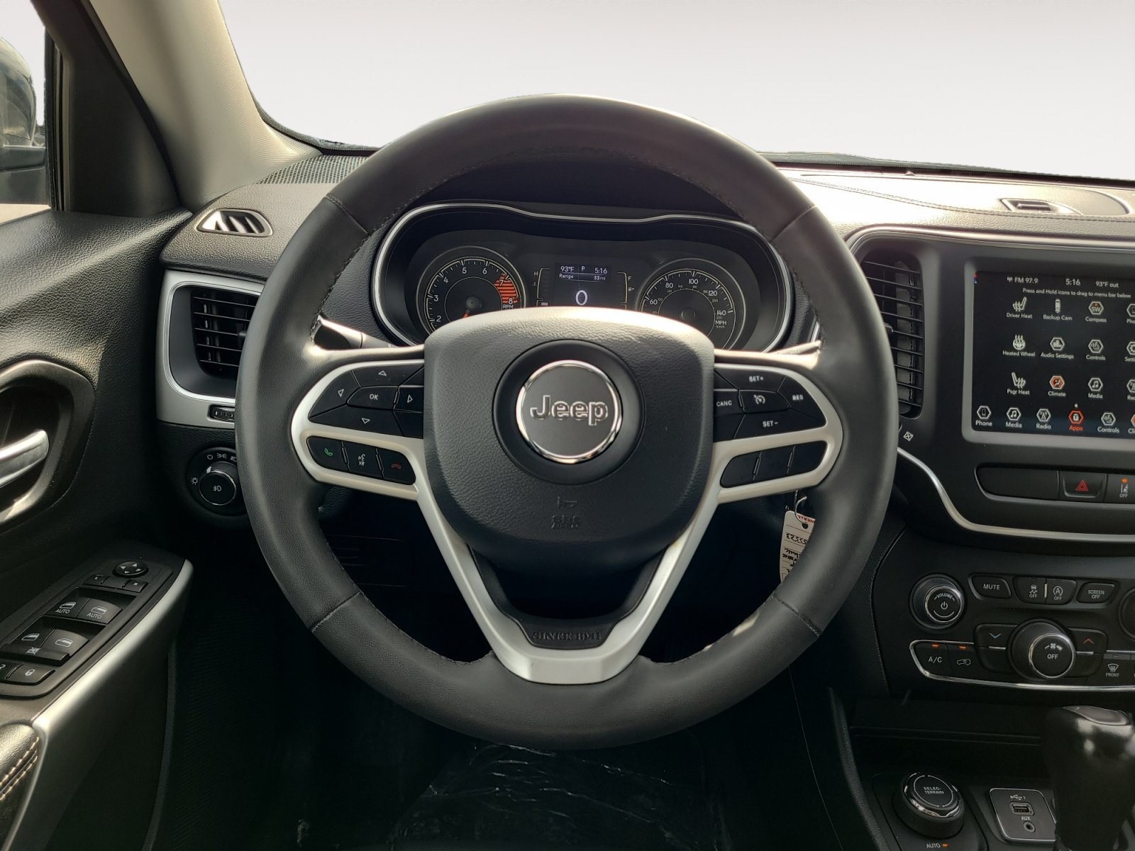 Used 2022 Jeep Cherokee Latitude w/ Sun & Sound Group AWD/4WD image 12