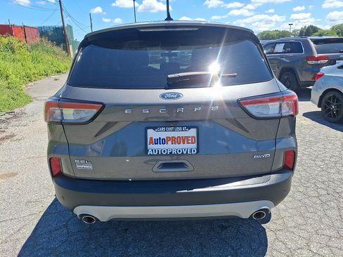 Used 2022 Ford Escape SEL AWD/4WD image 5