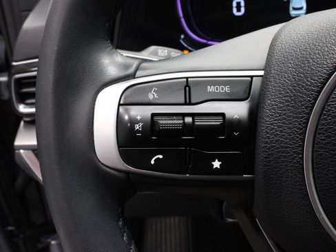 Used 2025 Kia Sportage EX AWD/4WD image 21