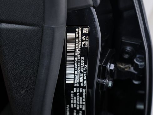 Certified 2023 Maserati Levante GT AWD/4WD image 25