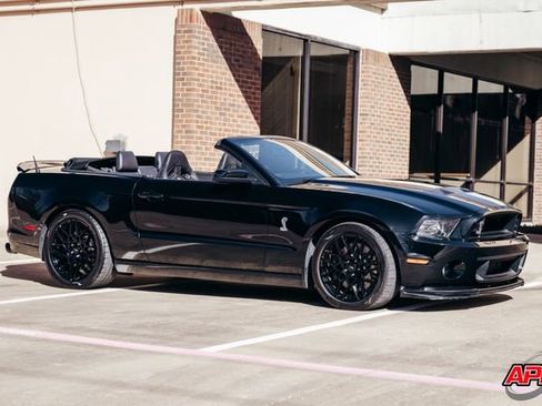 Used 2013 Ford Mustang Shelby GT500 image 49