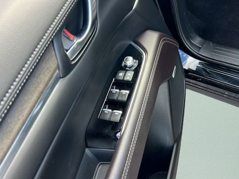 Used 2025 MAZDA CX-5 Signature image 24