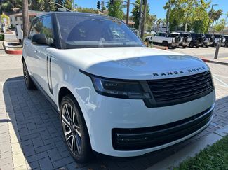 Used 2023 Land Rover Range Rover Long Wheelbase SE AWD/4WD video 1