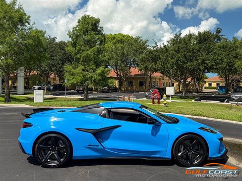Used 2024 Chevrolet Corvette Z06 RWD image 64