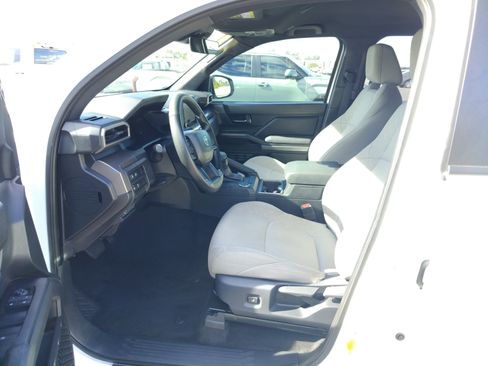 Used 2024 Toyota Tacoma SR5 image 17