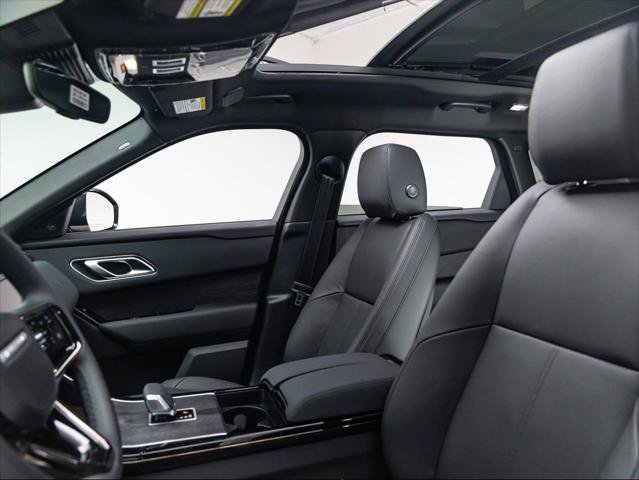 New 2026 Land Rover Range Rover Velar S AWD/4WD image 14