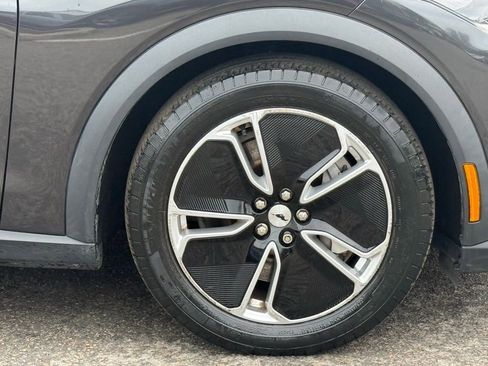 Used 2022 Ford Mustang Mach-E Select image 5