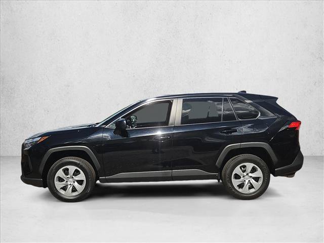 Used 2025 Toyota RAV4 LE AWD/4WD image 9