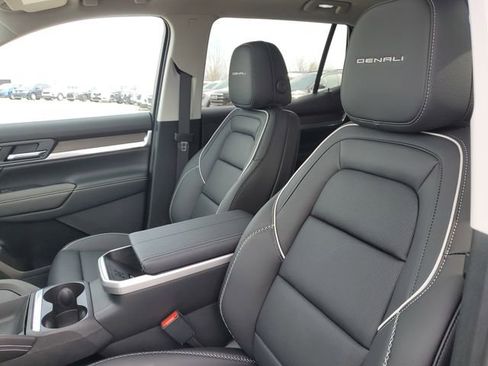New 2026 GMC Terrain Denali AWD/4WD image 5