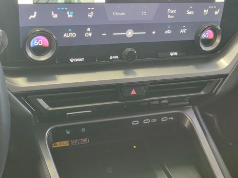 Certified 2025 Lexus TX 350 FWD w/ Technology Package image 25