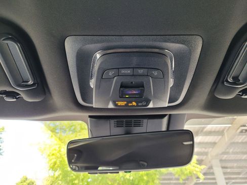 Certified 2023 Subaru Solterra AWD image 28