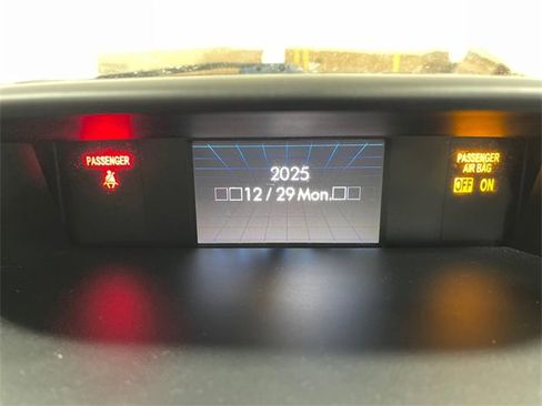 Used 2015 Subaru Forester 2.5i Premium w/ All-Weather Package image 27