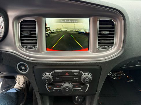 Used 2023 Dodge Charger SXT image 27