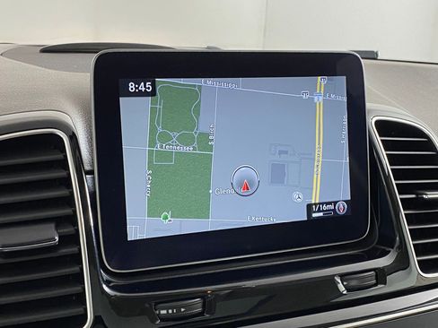 Certified 2019 Mercedes-Benz GLE 400 4MATIC image 27