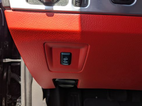 Used 2002 Ford Thunderbird image 19