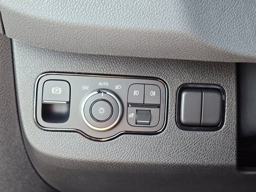 New 2026 Mercedes-Benz Sprinter 2500 image 36