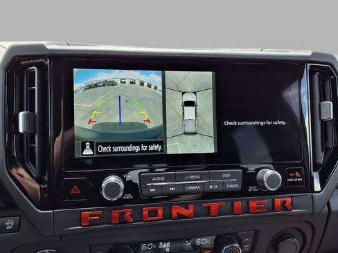 Used 2026 Nissan Frontier PRO-4X w/ Pro-4x Convenience Package AWD/4WD image 6