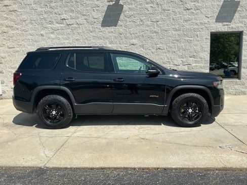Used 2023 GMC Acadia AT4 w/ Technology Package AWD/4WD image 11