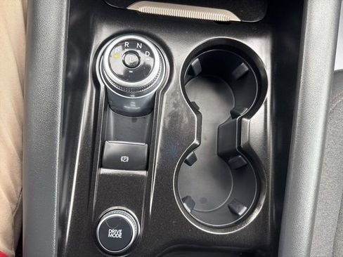 Certified 2025 Ford Explorer Active image 24