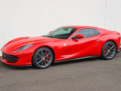 Certified 2023 Ferrari 812 GTS RWD image 17