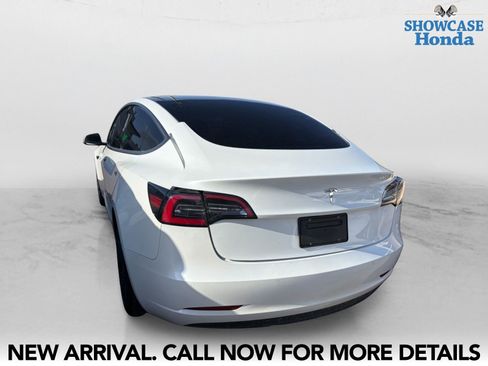 Used 2021 Tesla Model 3 Standard Range RWD image 4