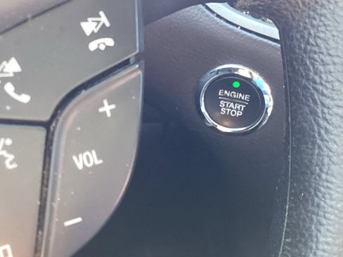 Used 2015 Ford Edge SE FWD image 33