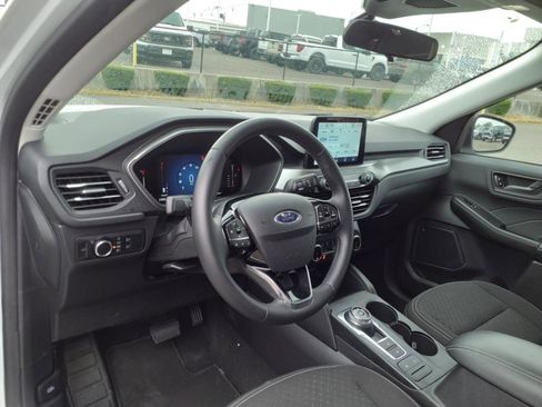 Used 2024 Ford Escape Active image 8