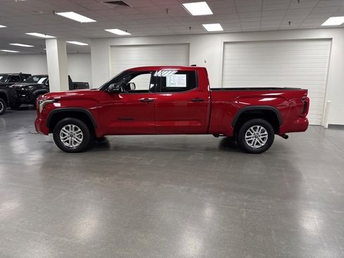 Used 2022 Toyota Tundra SR5 image 4