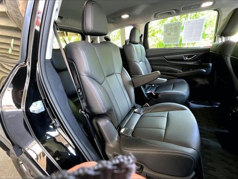 Certified 2026 Subaru Ascent Premium AWD/4WD image 15
