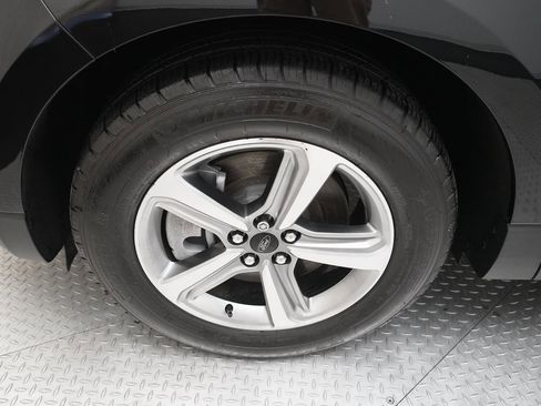 Used 2024 Ford Edge SEL w/ Convenience Package image 27