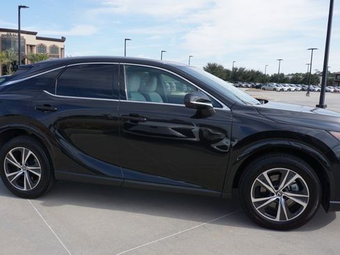 Certified 2025 Lexus RX 350 Premium image 4