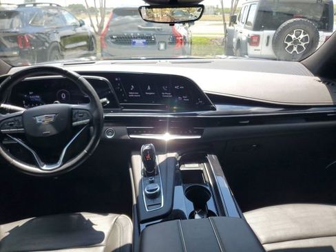 Certified 2024 Cadillac Escalade Sport w/ LPO, ONYX Package image 14