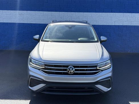 Used 2024 Volkswagen Tiguan SE image 4