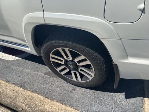 Used 2019 Toyota 4Runner Limited image 11