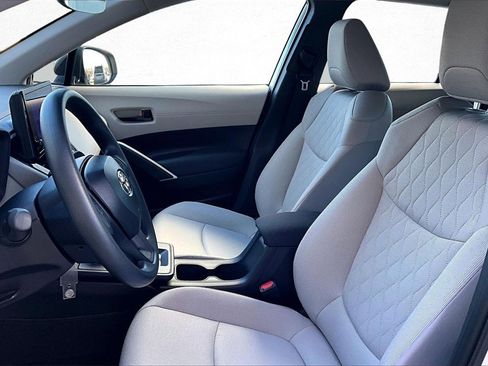 New 2026 Toyota Corolla Cross L image 18