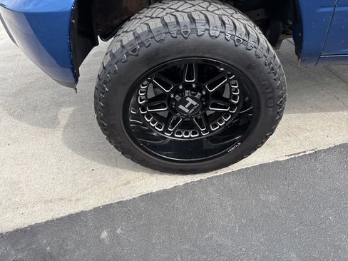Used 2011 RAM 2500 SLT w/ Luxury Group AWD/4WD image 27
