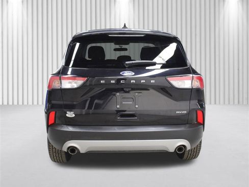 Used 2022 Ford Escape SE w/ Cold Weather Package image 4