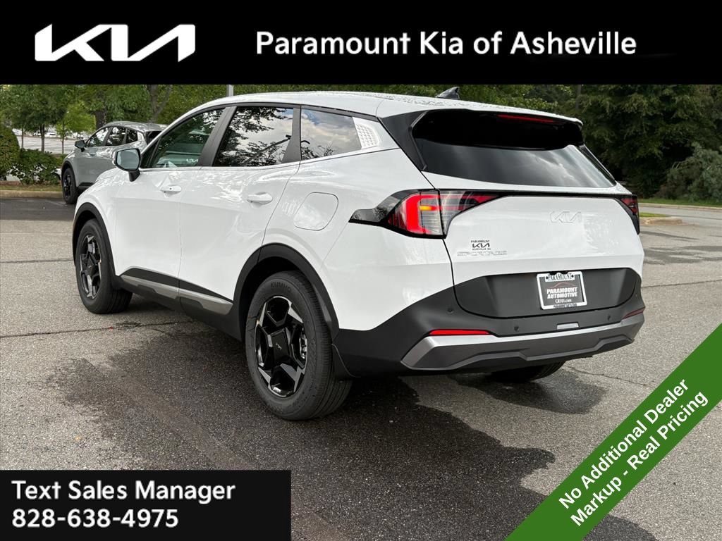 New 2026 Kia Sportage EX FWD image 4